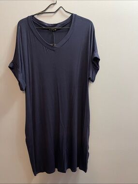 Women's Navy V-Neck Midi Dress